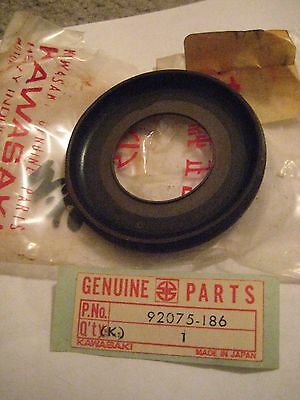 Kawasaki-Z1-900-Generator-starter-Motor-Rubber-Damper-Plate.jpg