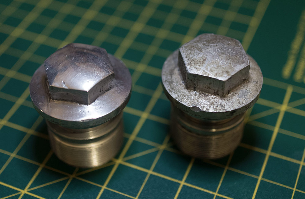 021_Fork-tops01p.jpg