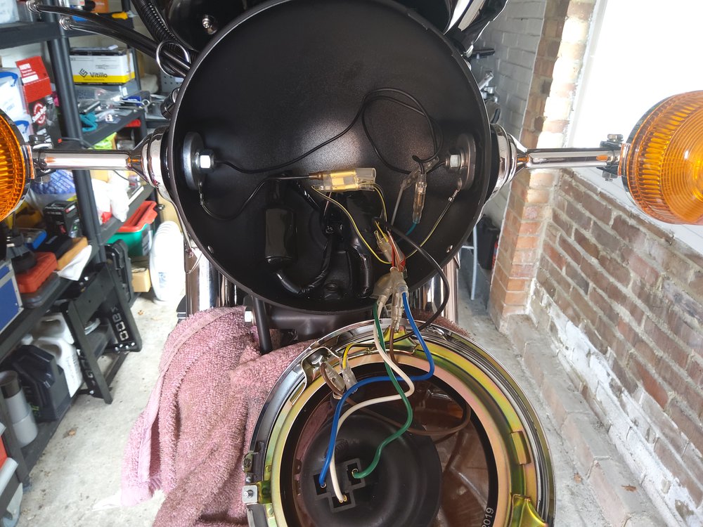 Headlamp_wiring_1.jpg