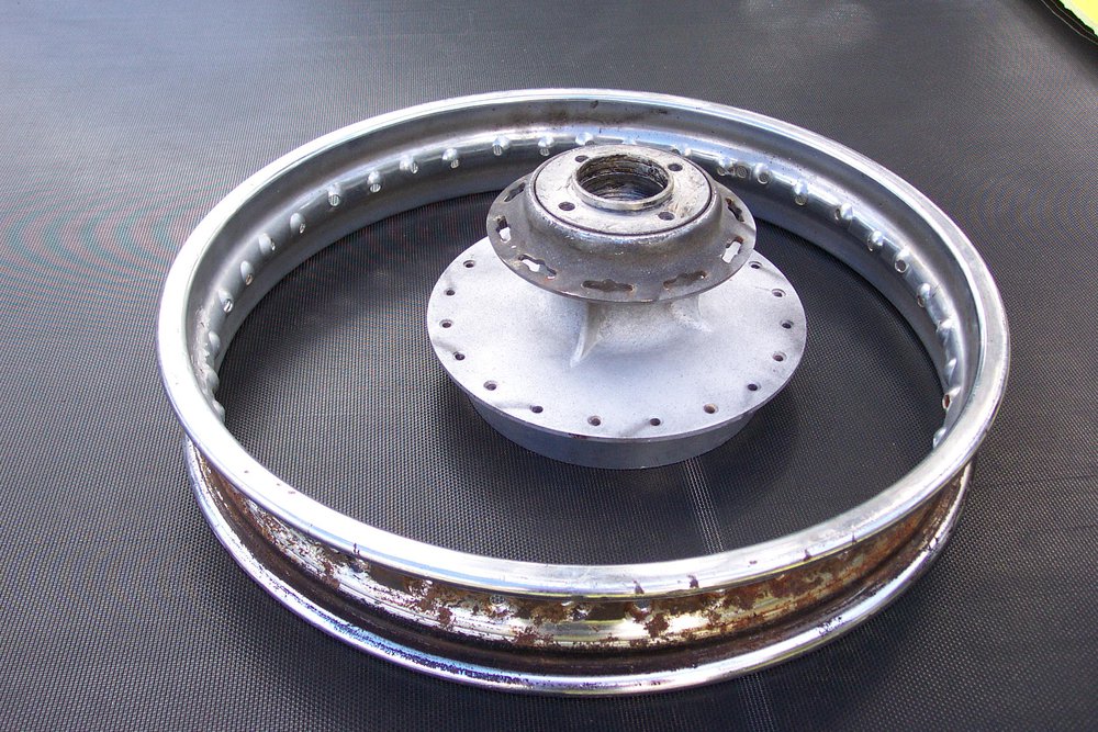 ch8-051-a-hub-and-rim-before.jpg