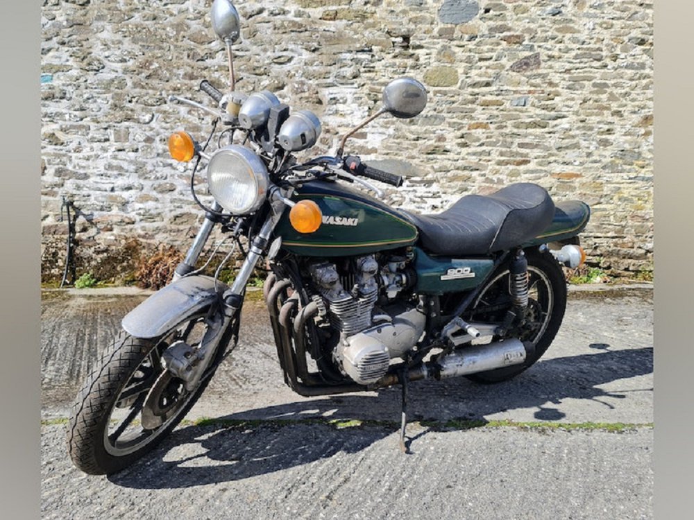 1975-kawasaki-z900-627e96d7ba15f.jpg