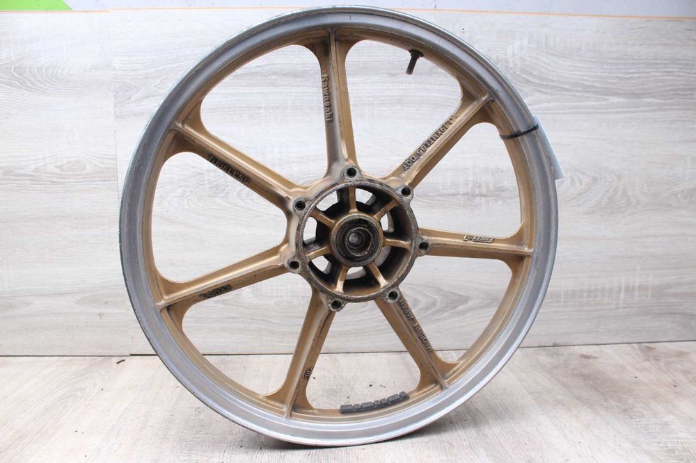 Z1000J FRONT WHEEL.jpg