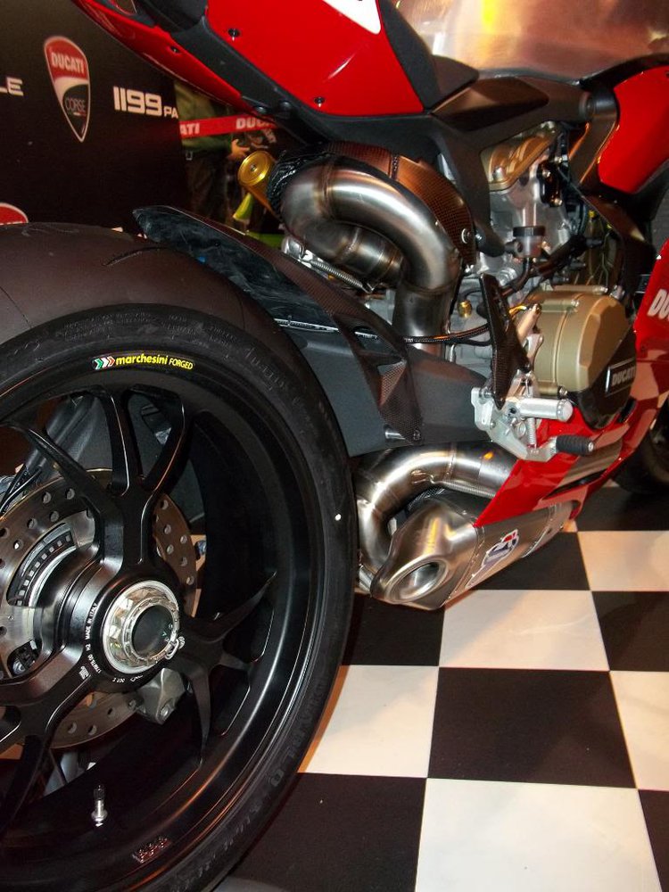 100_0473[1].jpg