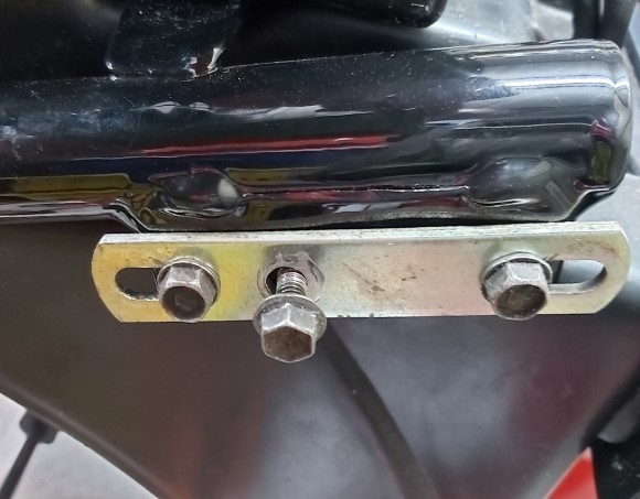 Straighten bracket.jpg