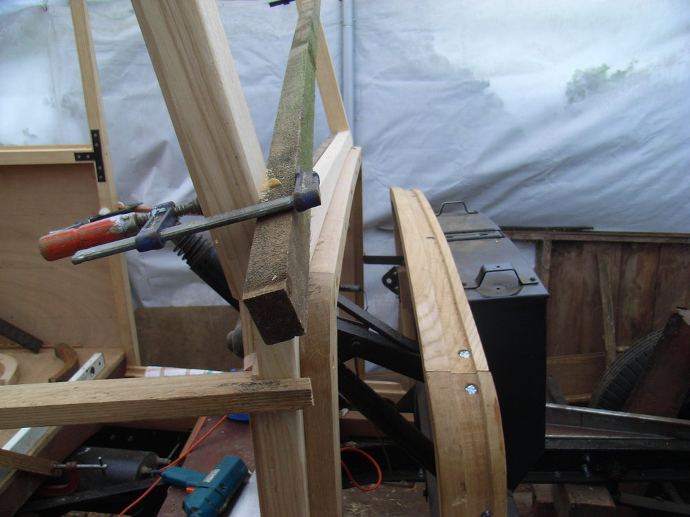 Woody bonnet trial fit and wings sept 2010 016.JPG
