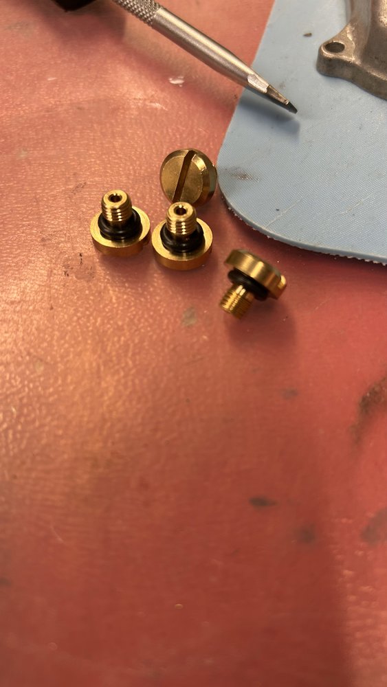 Float bowl screws.jpg