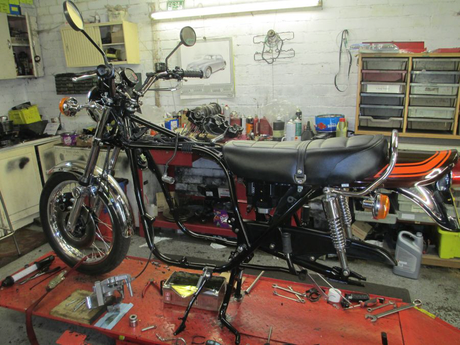 z1 engine frame engine out_01.jpg