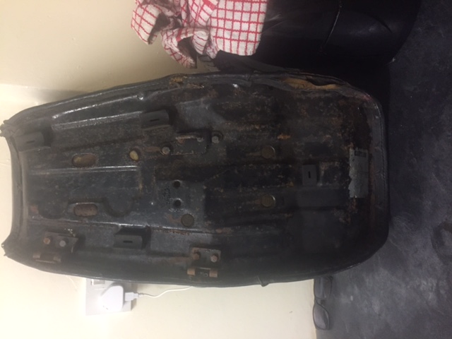 seat 4.JPG