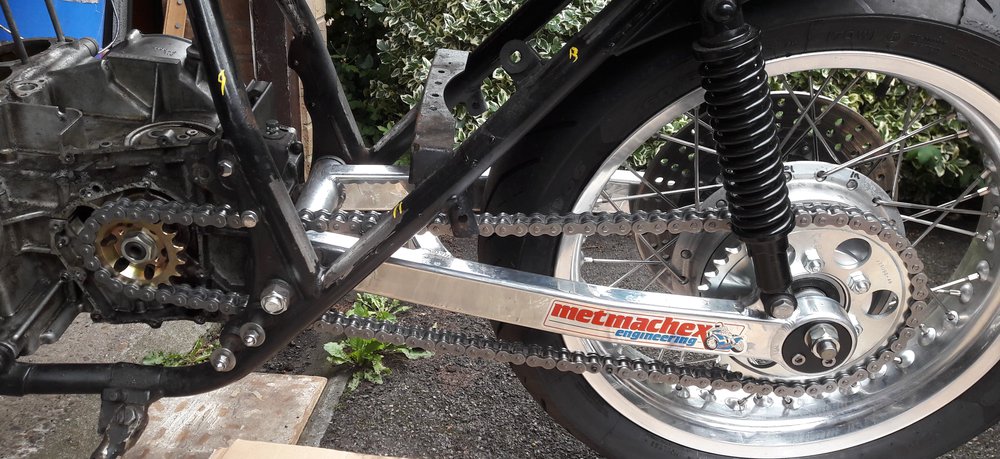 chain and sprockets.jpg